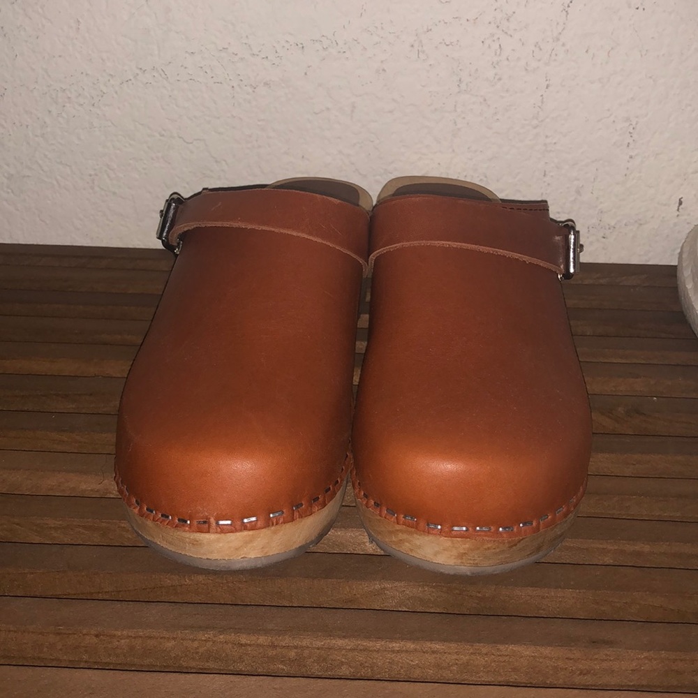 Mia Clogs